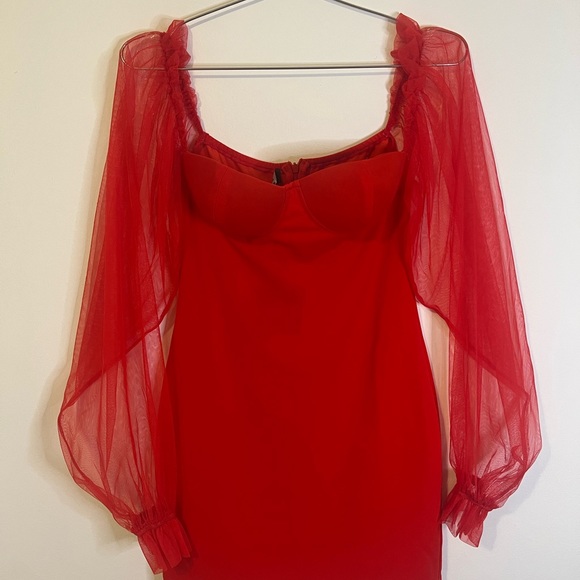 Sexy Red Dress - Picture 4 of 6